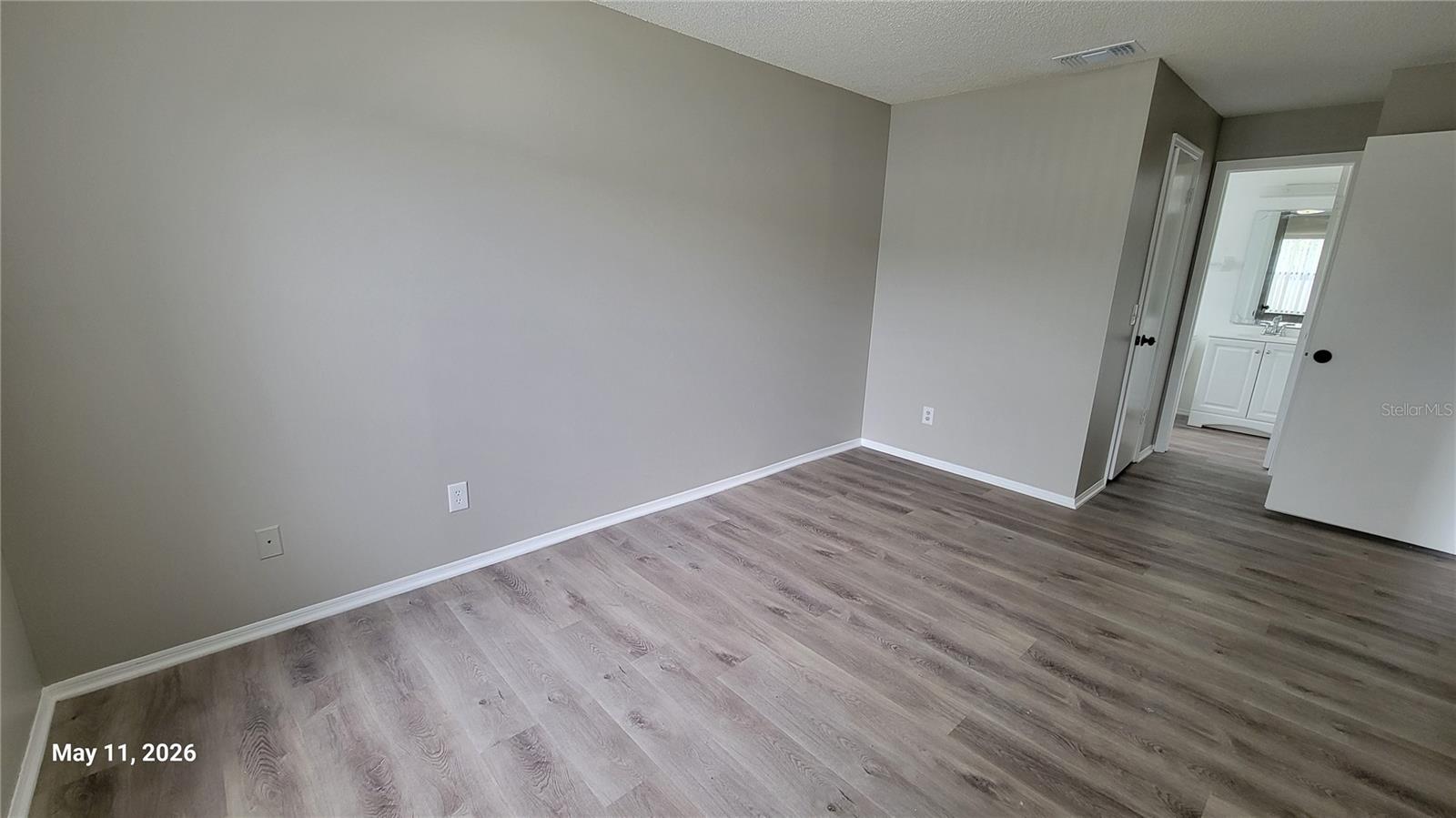 Image 25 of 50 For 4338 Pershing Pointe Place 3