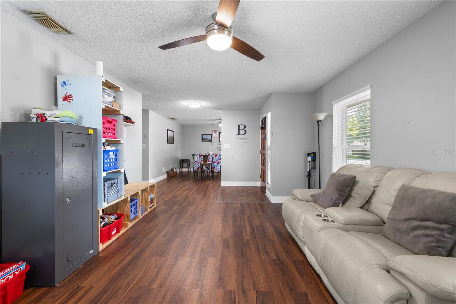 Image 13 of 47 For 1062 Mckinnon Avenue
