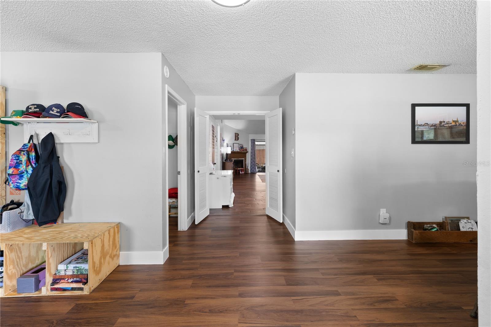 Image 16 of 47 For 1062 Mckinnon Avenue