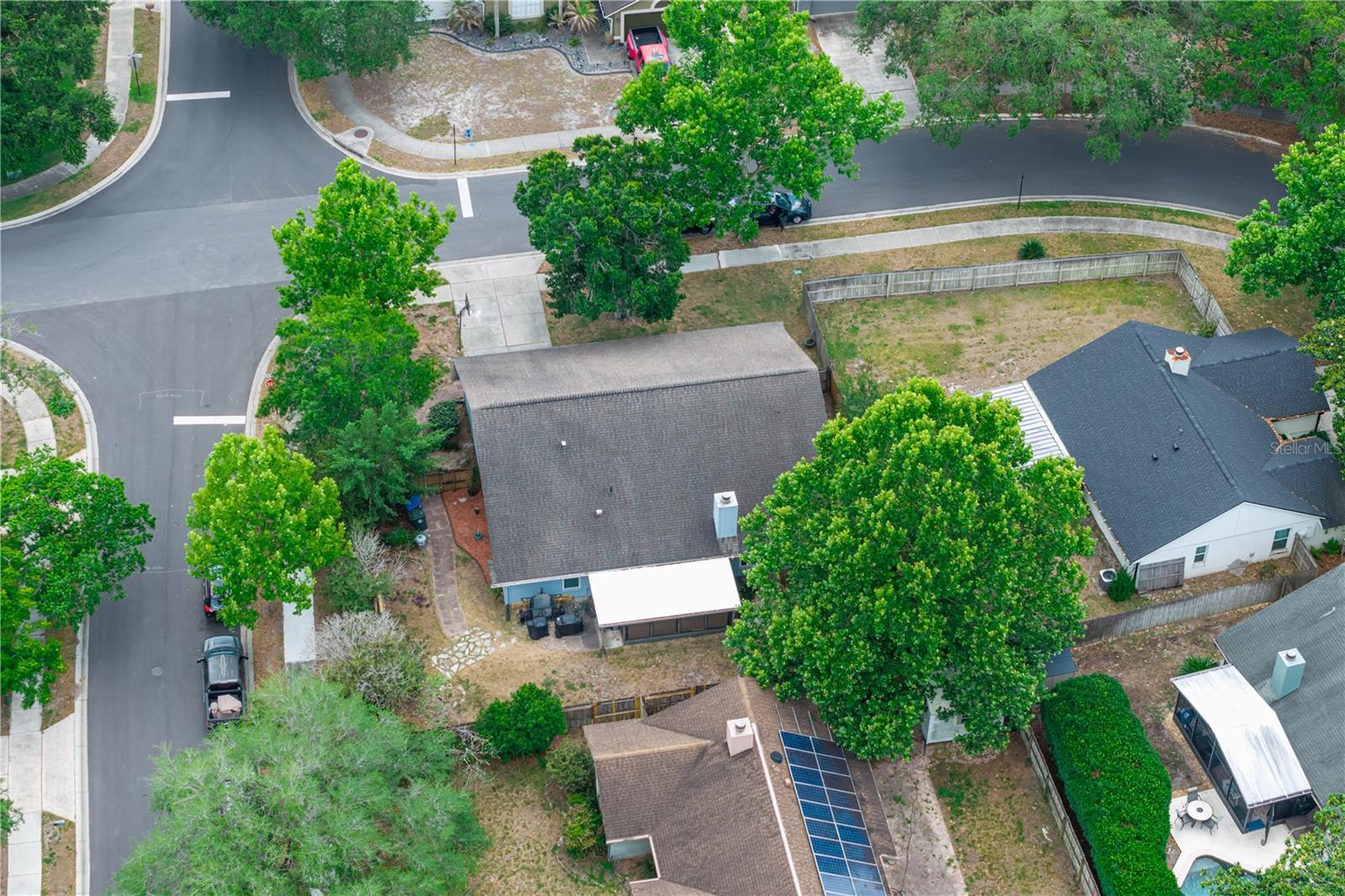 Image 42 of 47 For 1062 Mckinnon Avenue