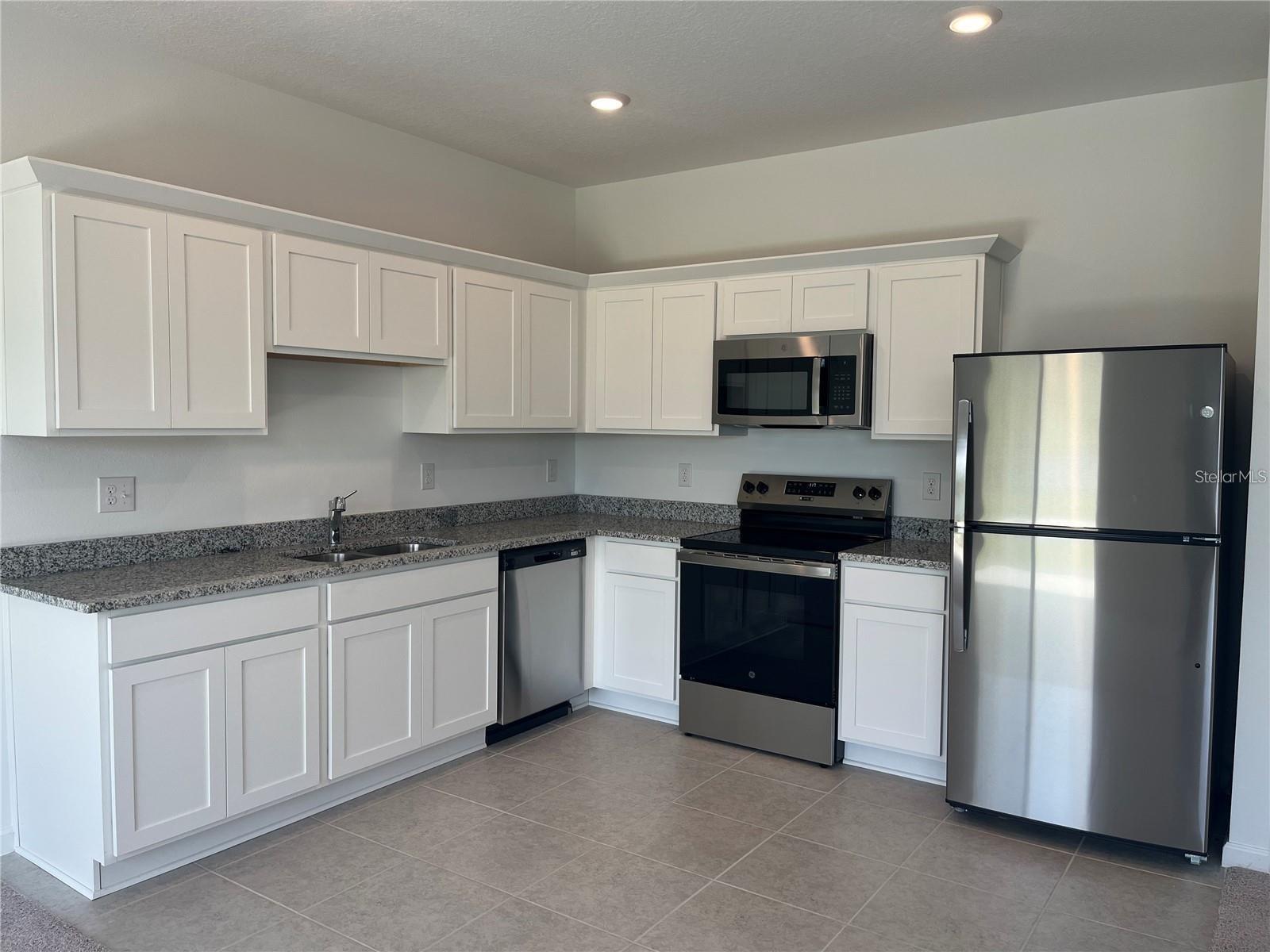 Image 3 of 24 For 3301 Vesara Drive