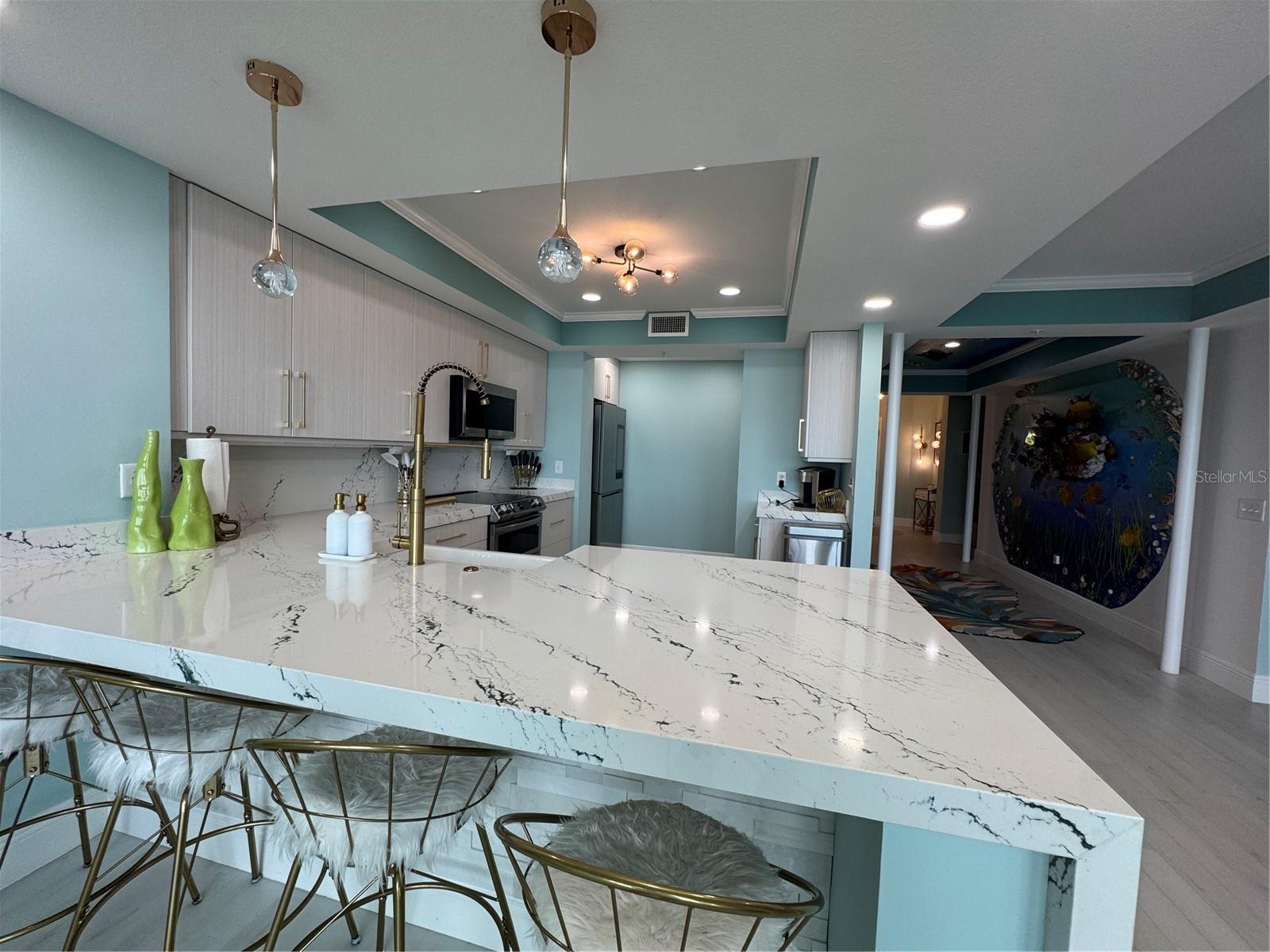 Image 10 of 59 For 200 Ocean Crest Drive 1112