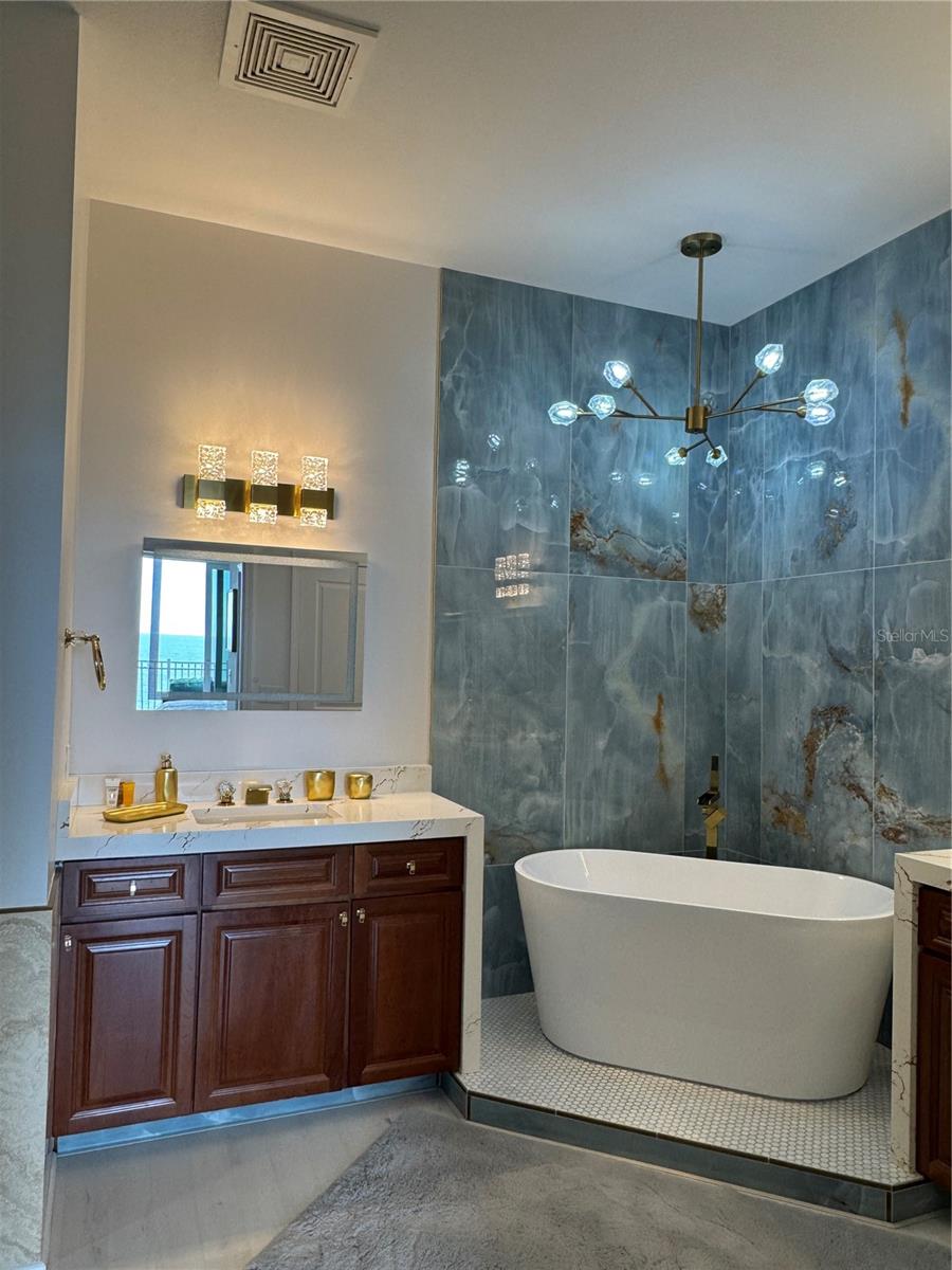 Image 37 of 59 For 200 Ocean Crest Drive 1112