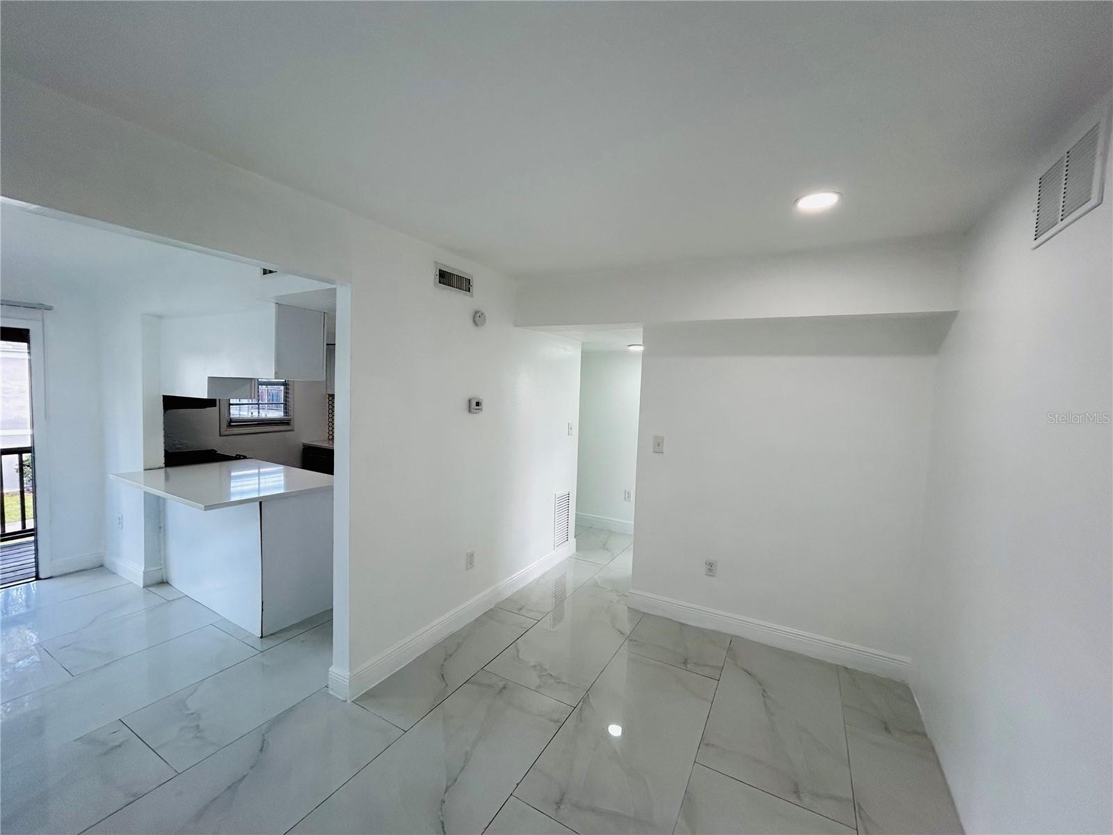 Image 4 of 9 For 2787 L B Mcleod Road D
