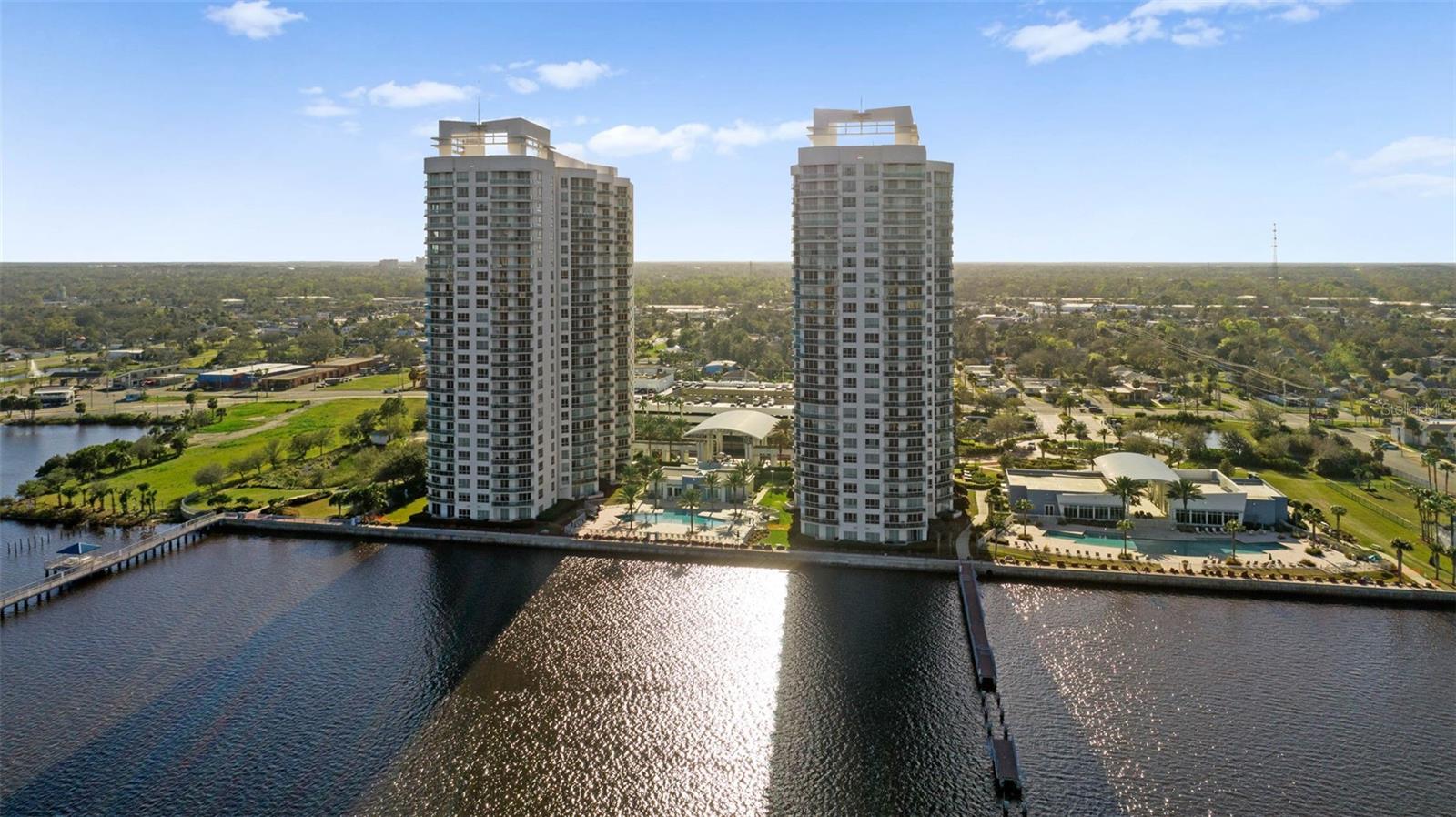 Image 42 of 46 For 231 Riverside Drive 702-1