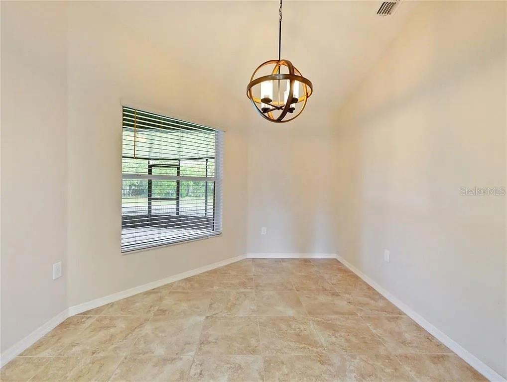 Image 21 of 36 For 218 Cattail Way