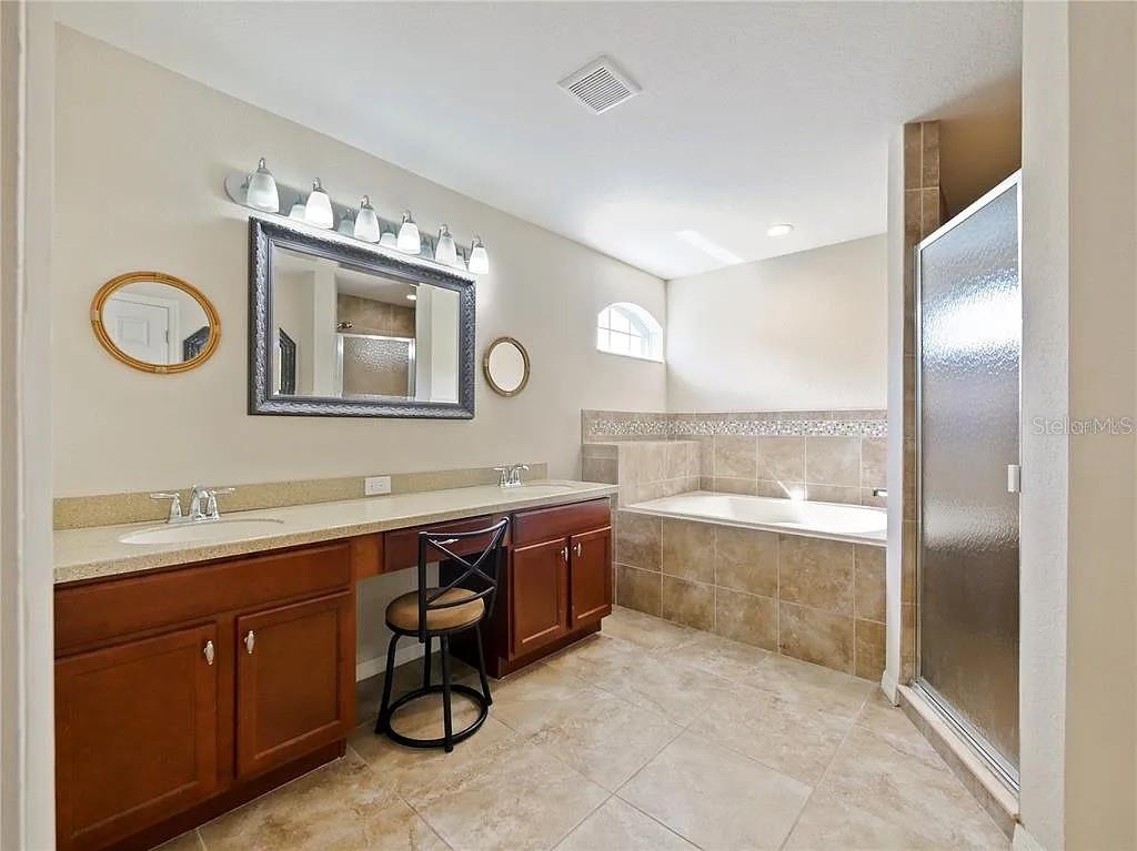 Image 24 of 36 For 218 Cattail Way