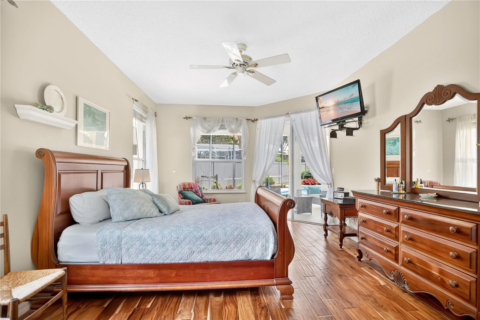 Image 21 of 42 For 5237 Chiswick Circle