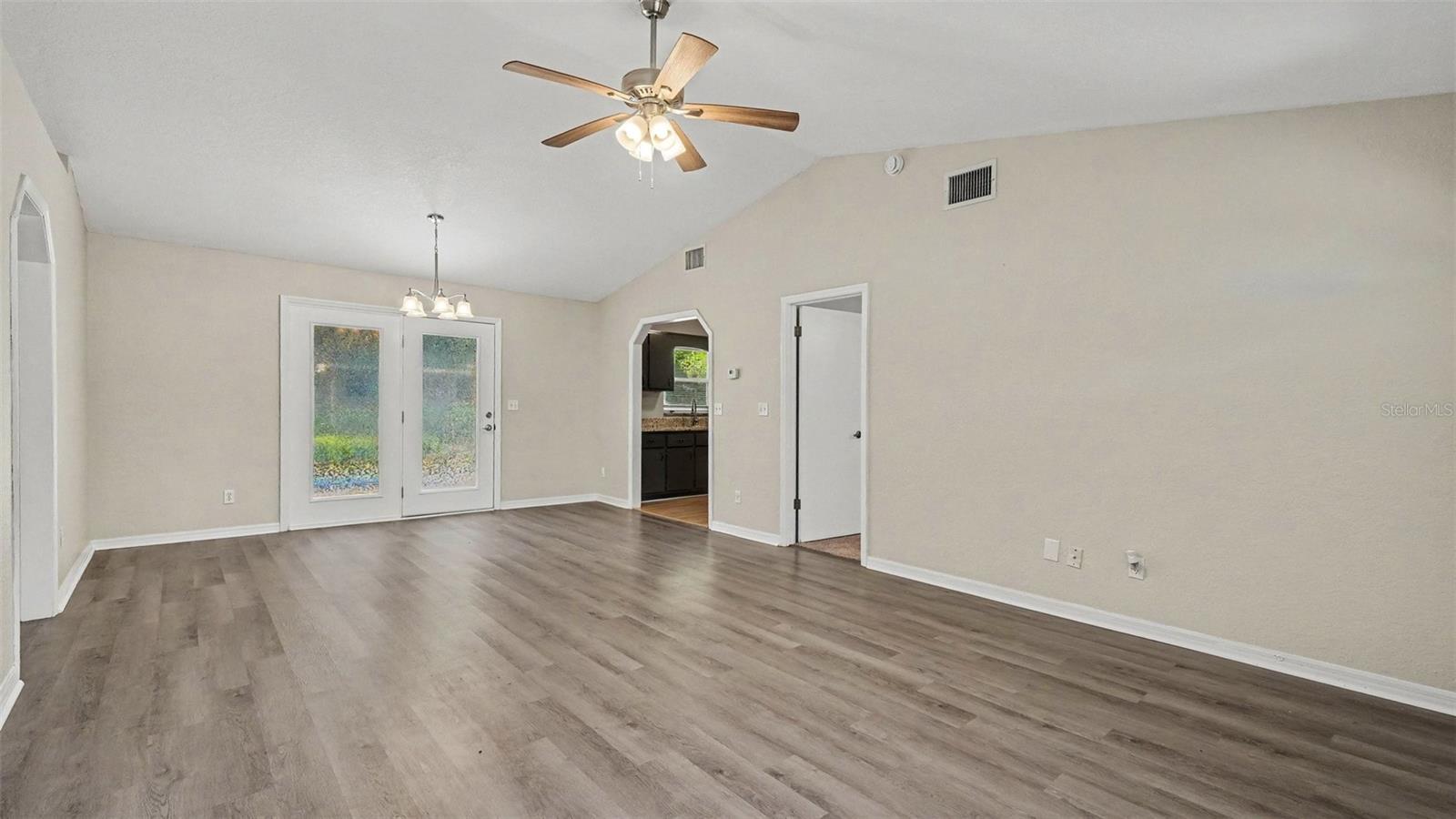 Image 10 of 16 For 4620 8th Street