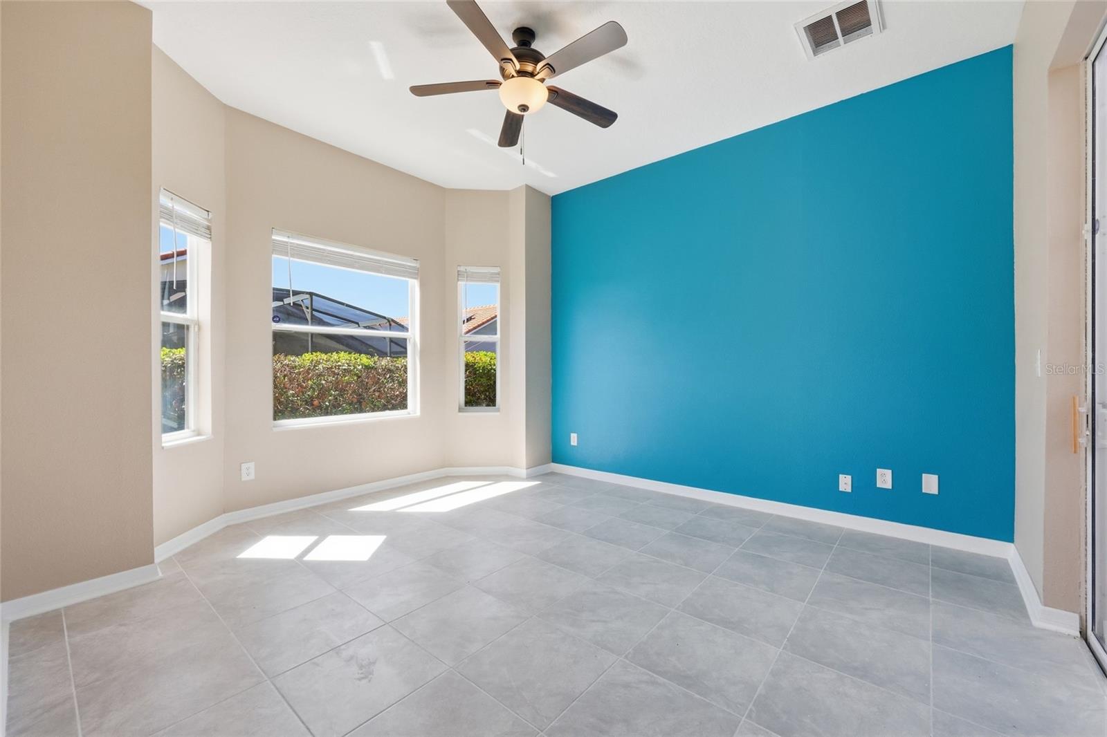 Image 14 of 36 For 720 Brunello Drive
