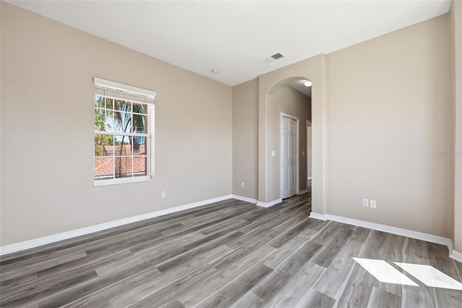 Image 19 of 36 For 720 Brunello Drive