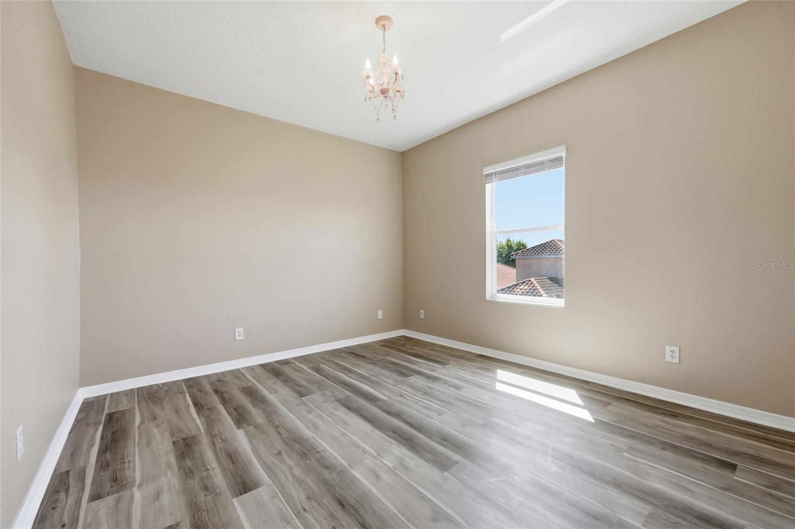 Image 21 of 36 For 720 Brunello Drive