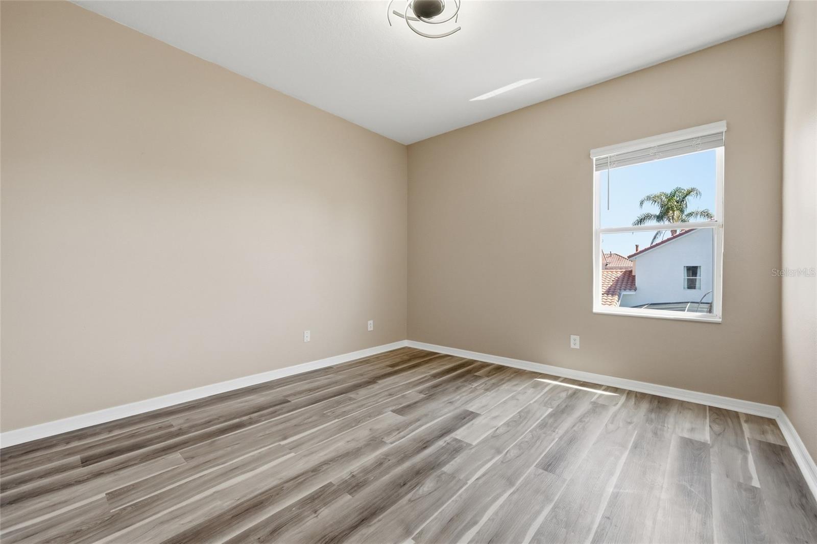 Image 22 of 36 For 720 Brunello Drive