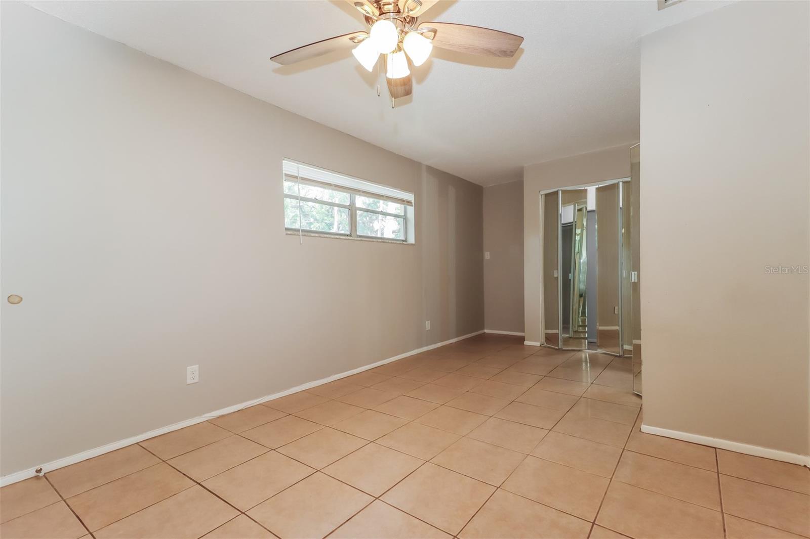 Image 11 of 21 For 1619 Edna Avenue