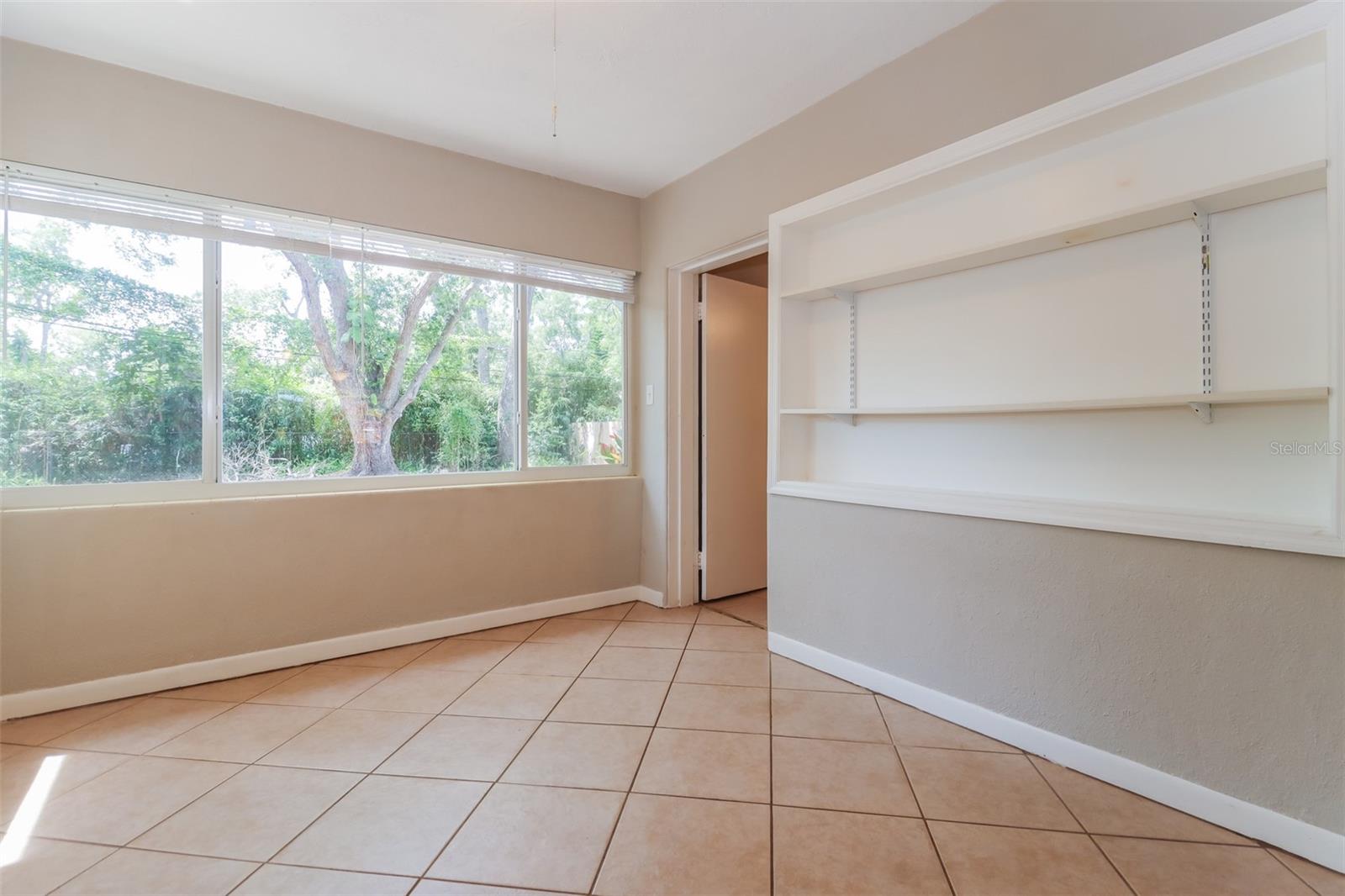 Image 13 of 21 For 1619 Edna Avenue