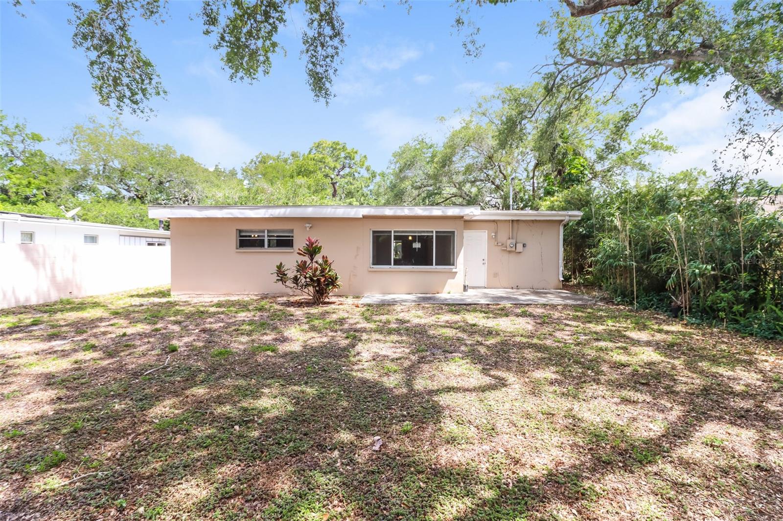 Image 18 of 21 For 1619 Edna Avenue