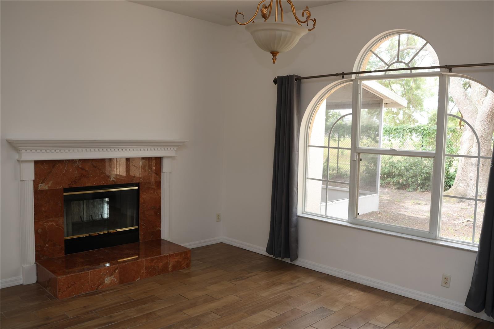 Image 8 of 18 For 1730 Tealbriar Avenue