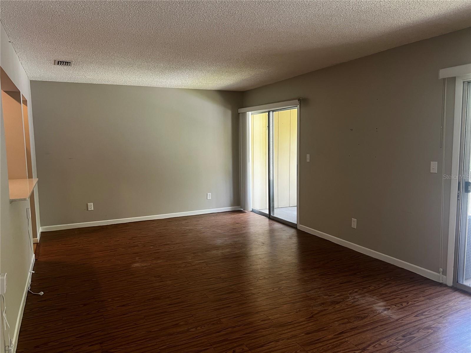 Image 2 of 11 For 140 Orchid Woods Court 15b