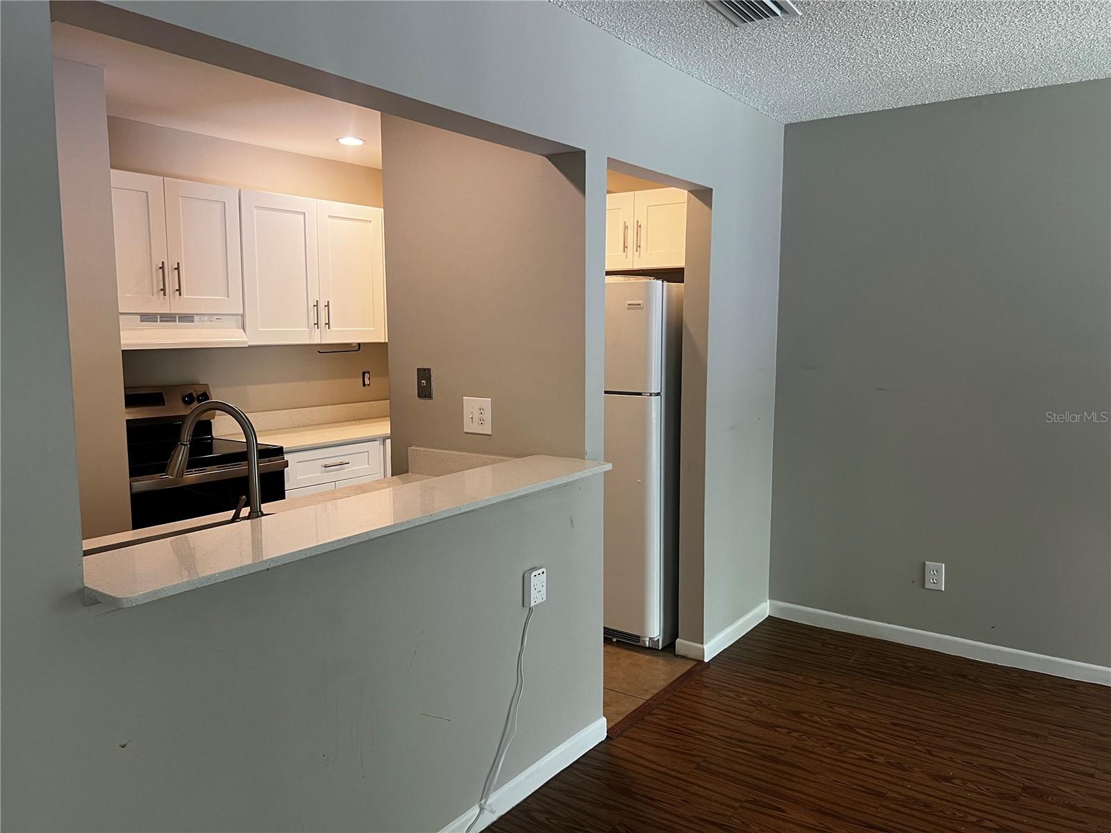 Image 4 of 11 For 140 Orchid Woods Court 15b