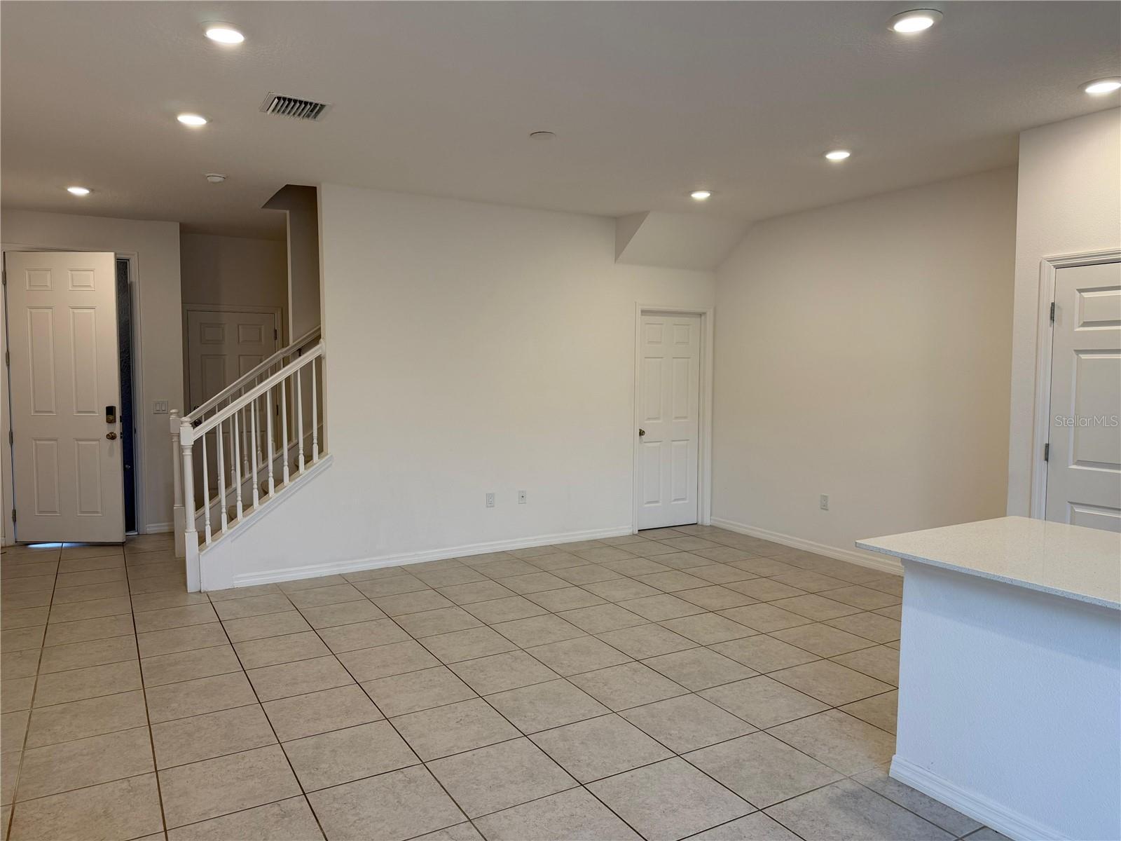 Image 5 of 13 For 1305 Stockwell Avenue