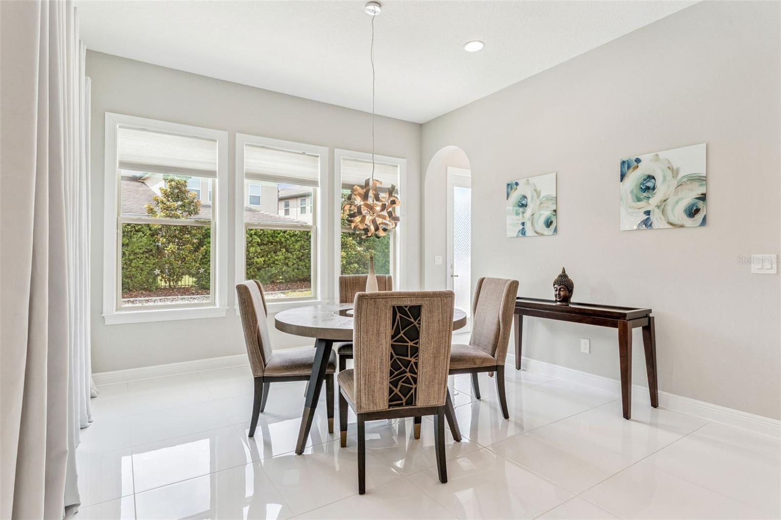 Image 17 of 71 For 16776 Broadwater Avenue