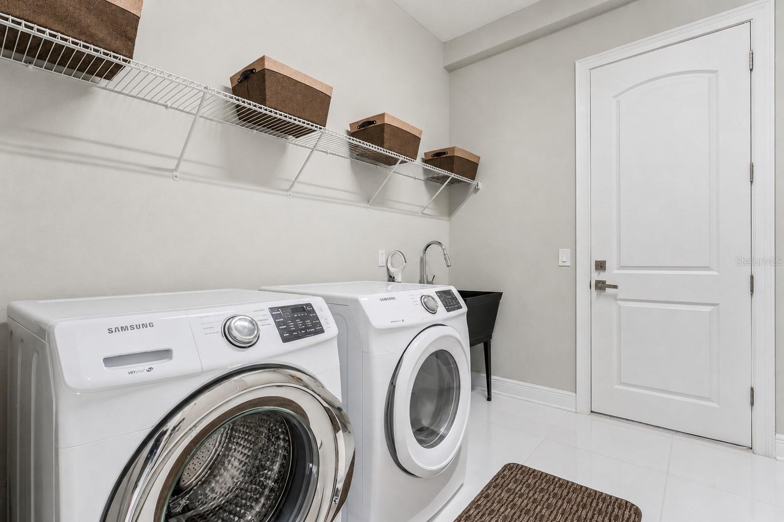 Image 37 of 71 For 16776 Broadwater Avenue