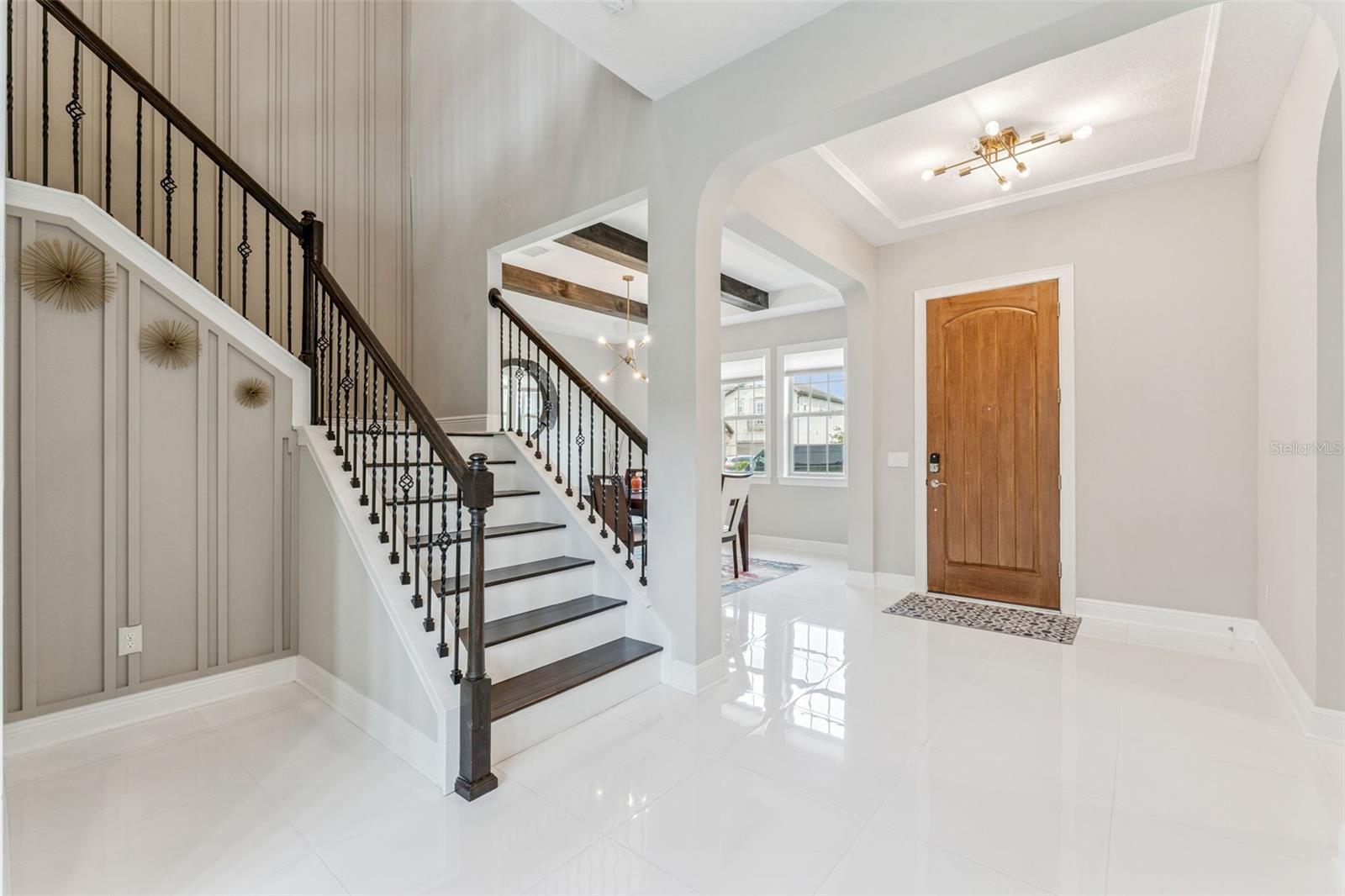 Image 5 of 71 For 16776 Broadwater Avenue