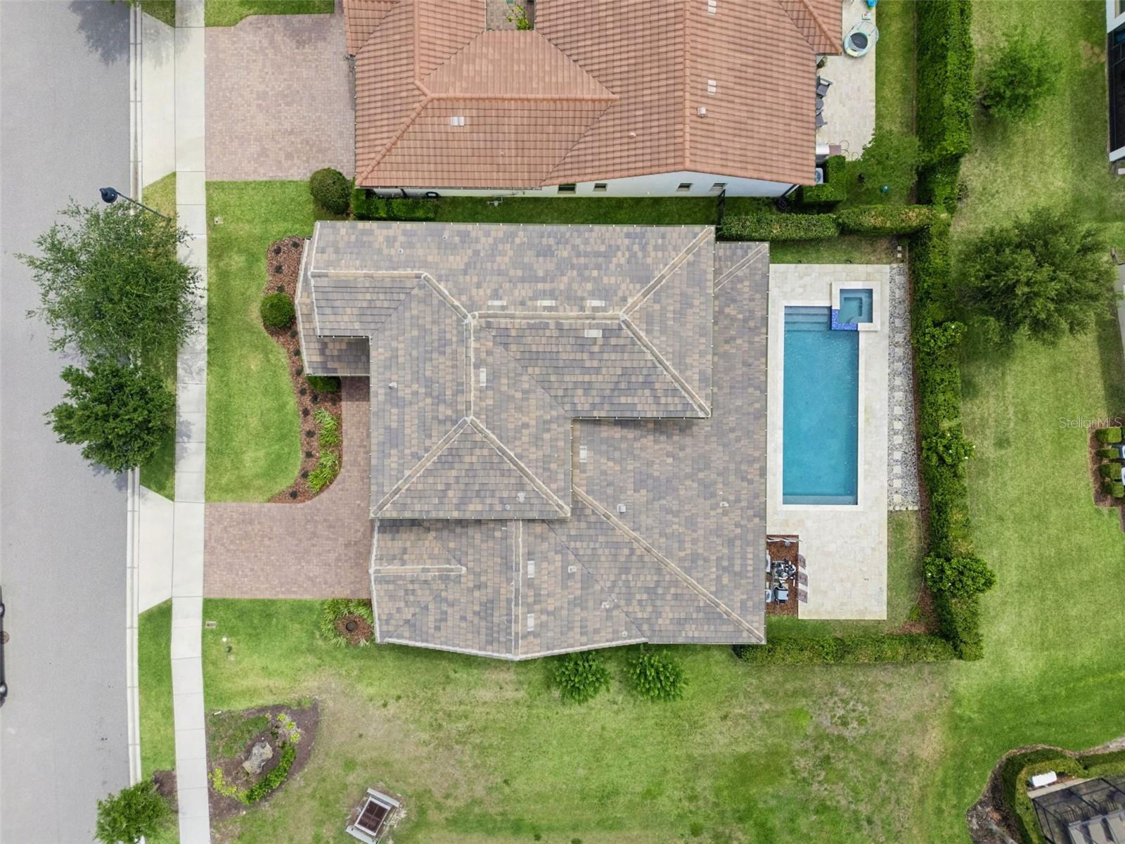 Image 52 of 71 For 16776 Broadwater Avenue