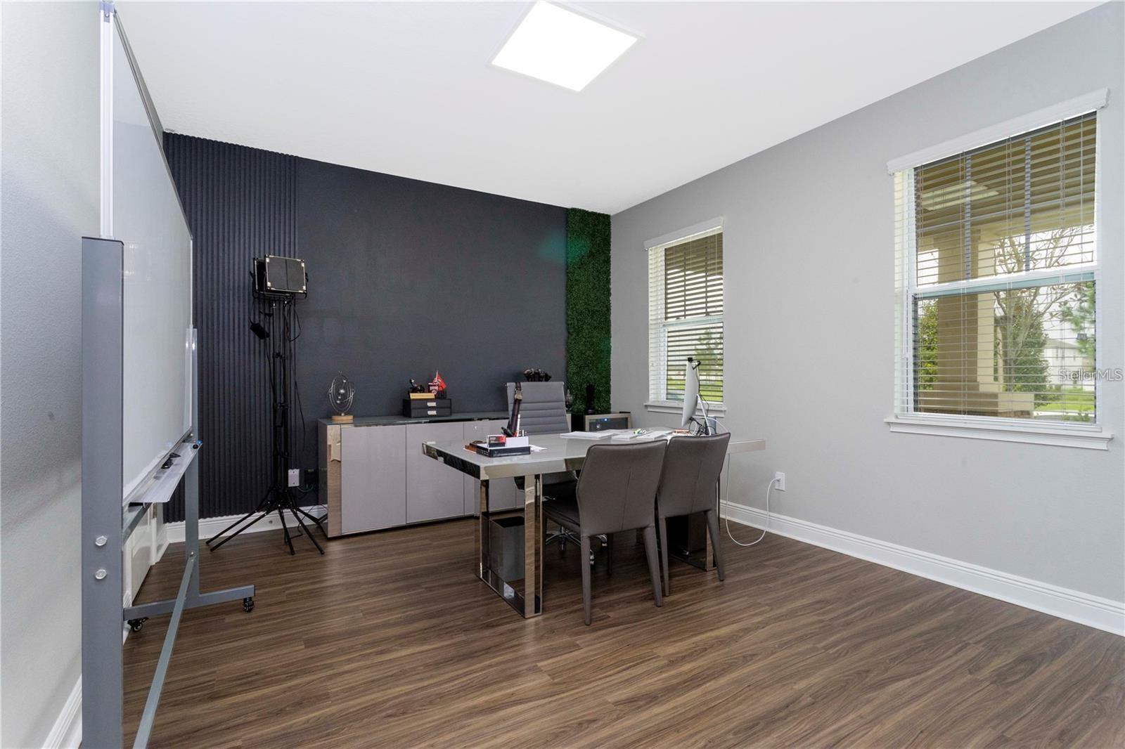 Image 4 of 26 For 15602 Sunquat Drive