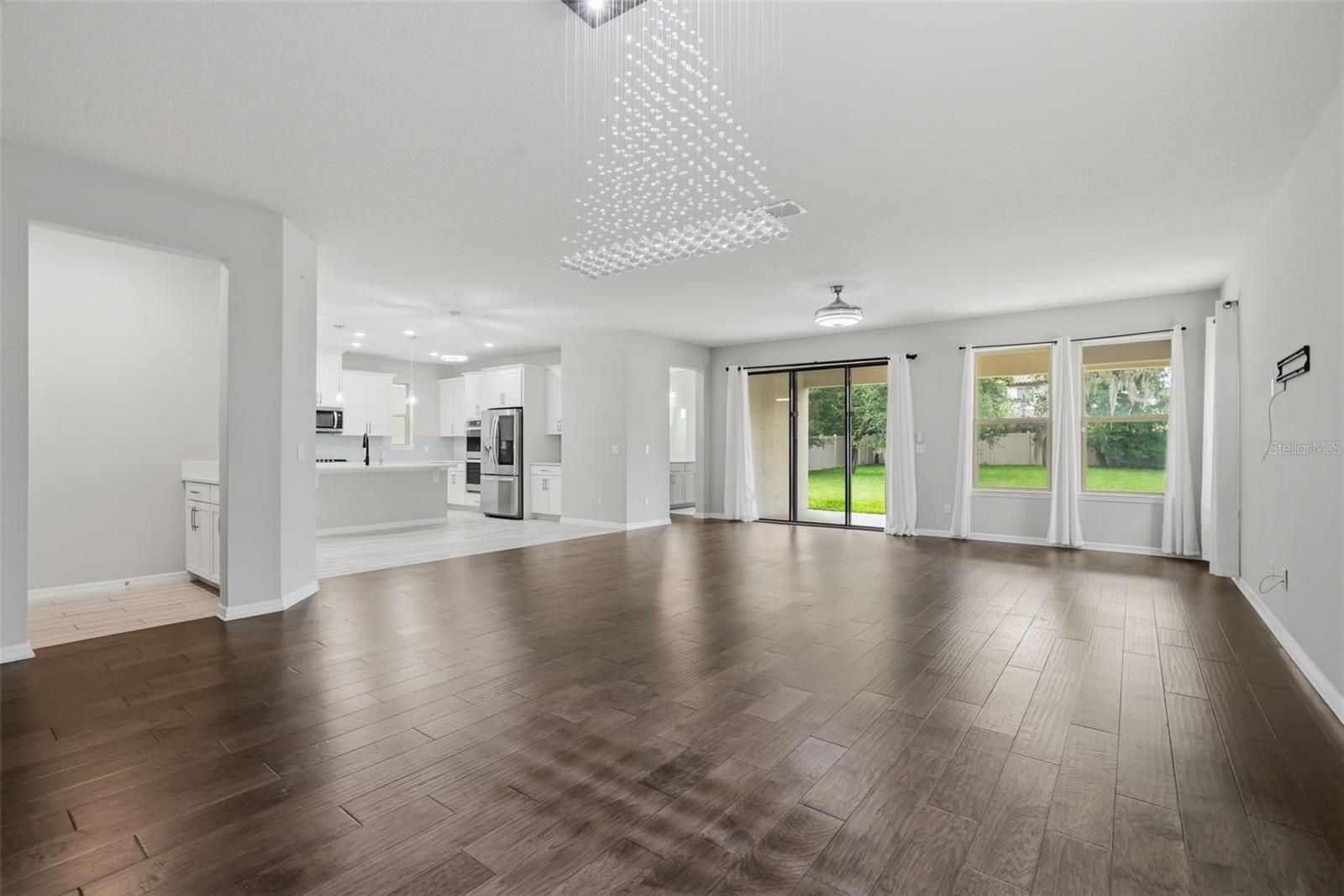 Image 10 of 72 For 8355 Torcello Isle Drive