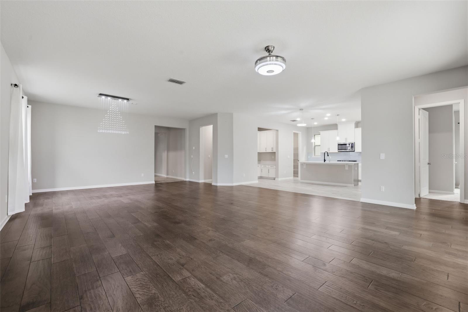 Image 11 of 72 For 8355 Torcello Isle Drive
