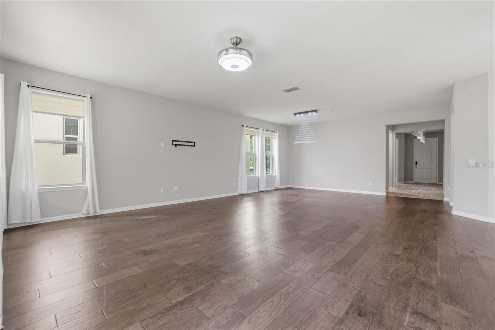 Image 12 of 72 For 8355 Torcello Isle Drive