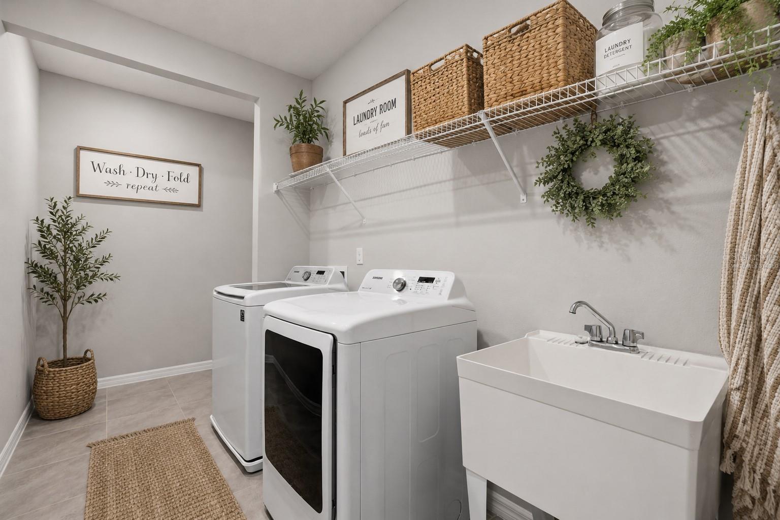 Image 34 of 72 For 8355 Torcello Isle Drive
