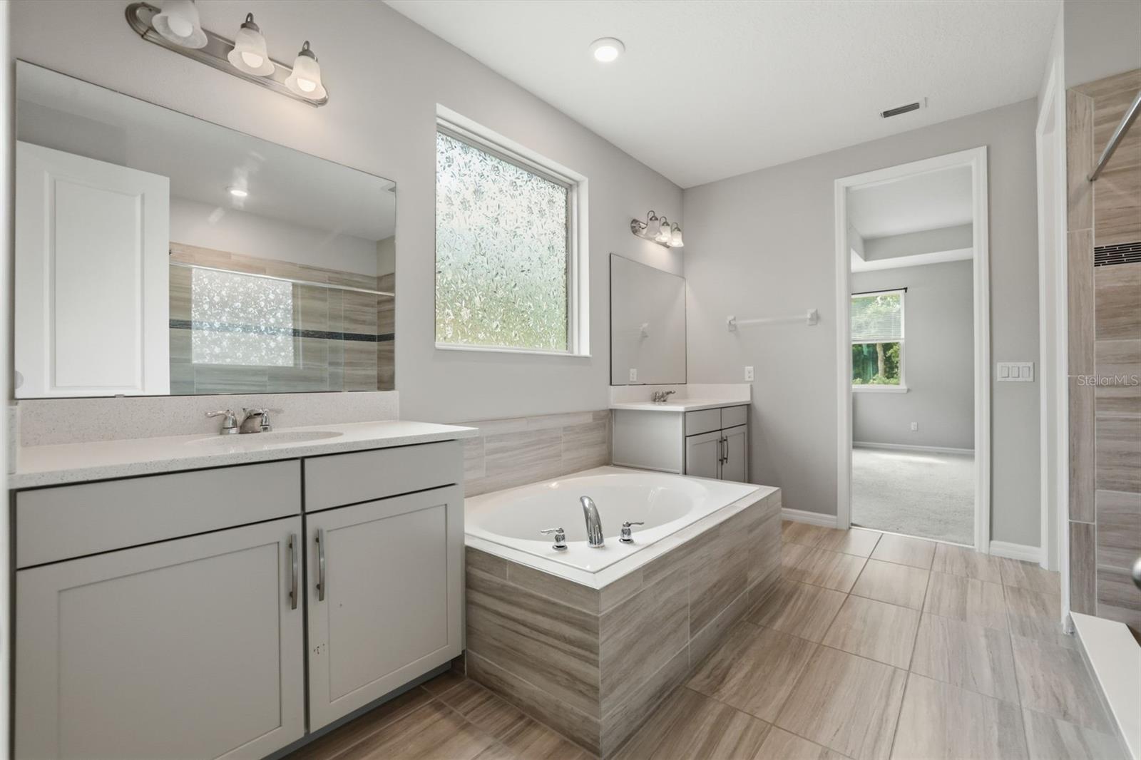 Image 42 of 72 For 8355 Torcello Isle Drive