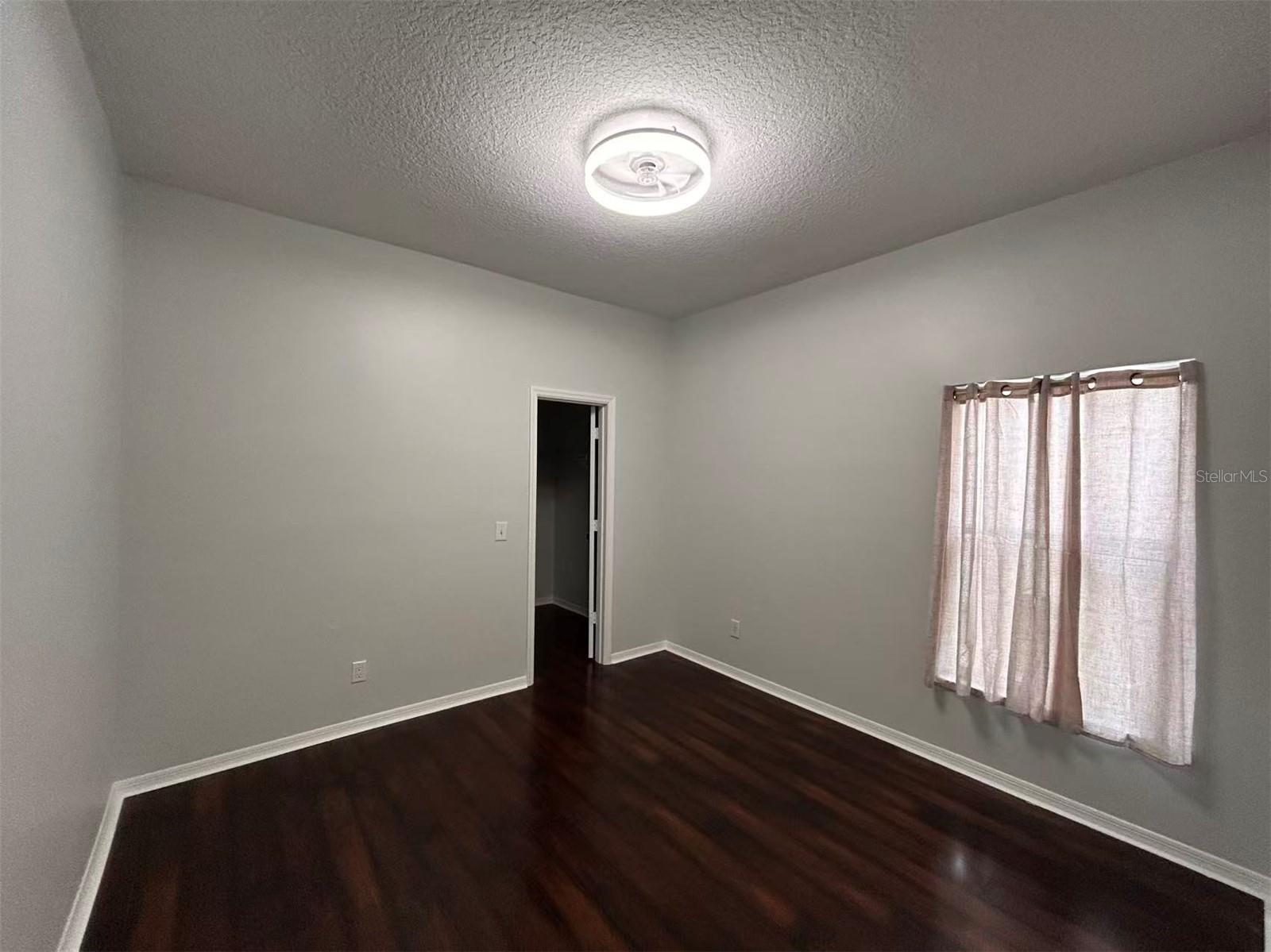Image 8 of 18 For 1046 Whittier Circle