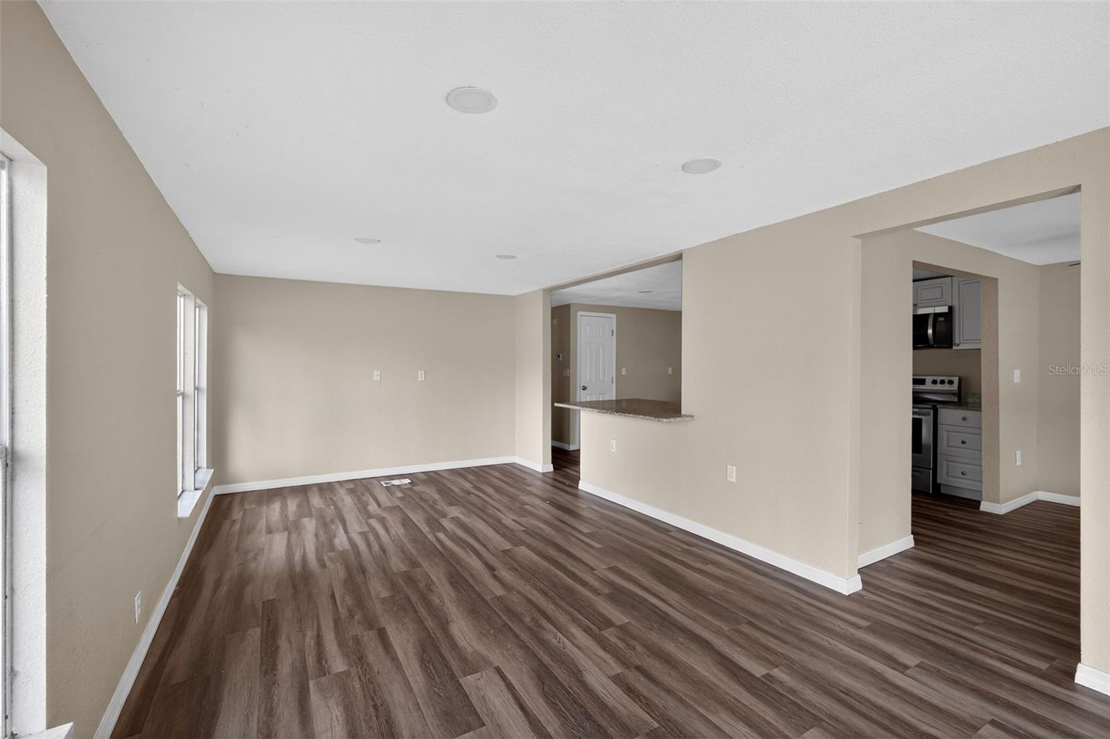 Image 13 of 32 For 3302 Peachtree Hill Road