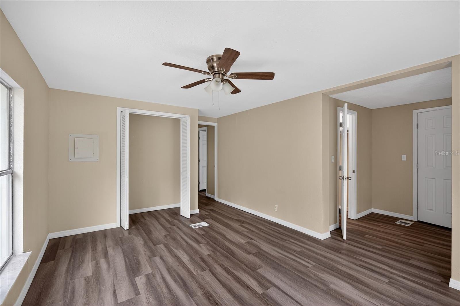Image 15 of 32 For 3302 Peachtree Hill Road