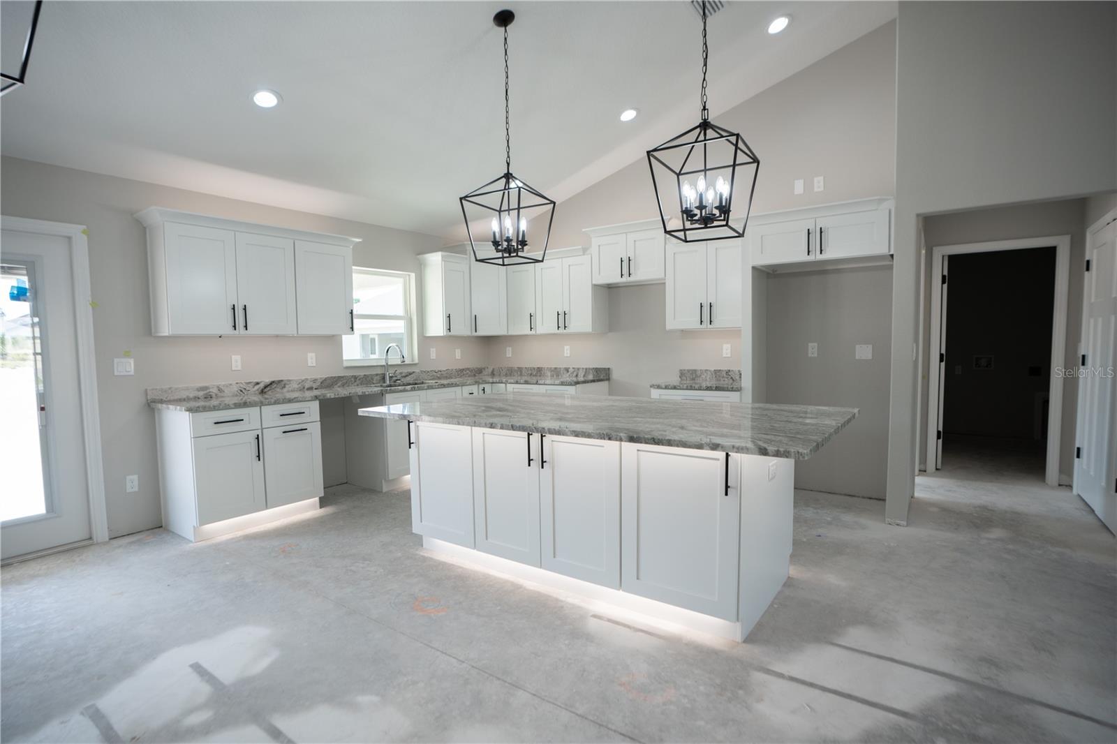 Image 10 of 42 For 6595 179th Court Road