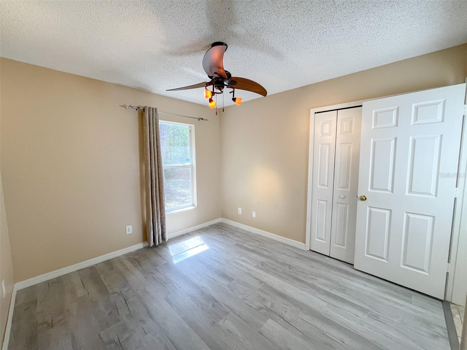 Image 11 of 11 For 4397 King Edward Drive