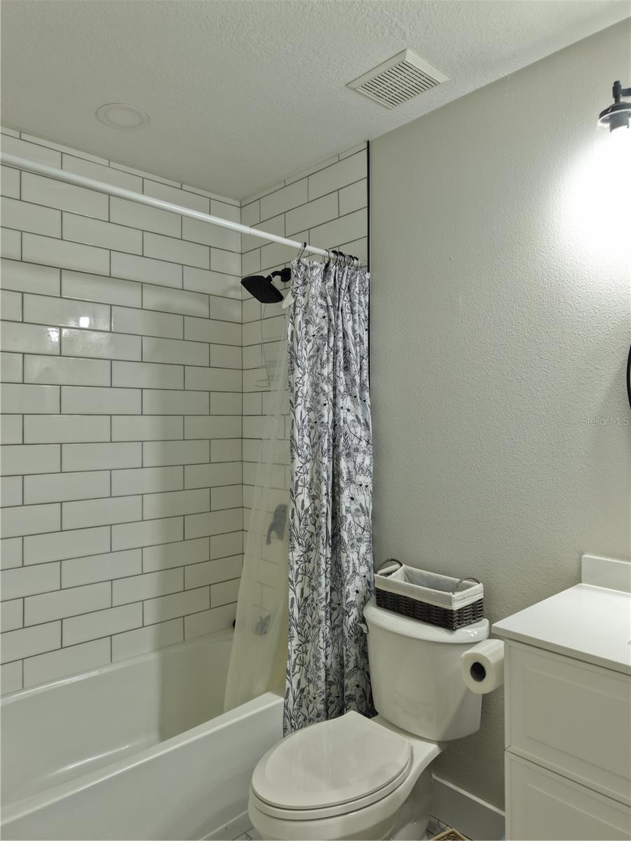 Image 13 of 17 For 3103 Bellingham Drive
