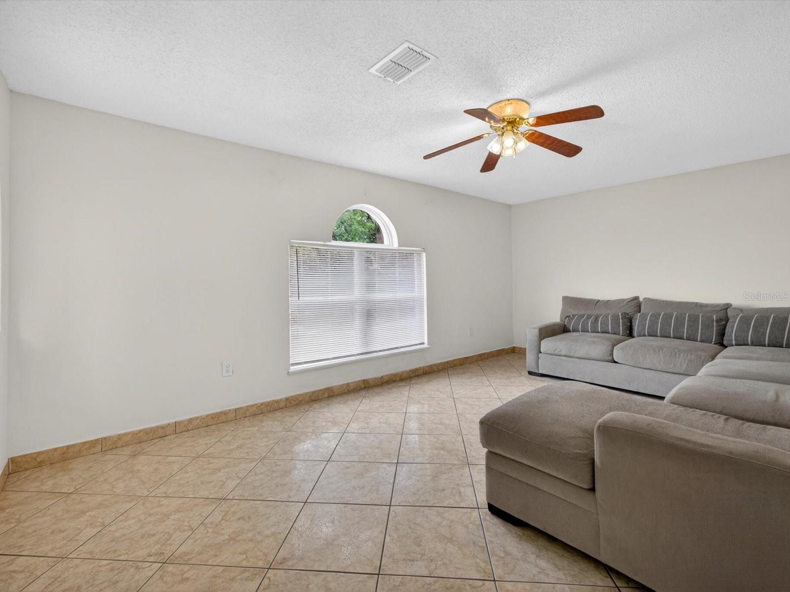 Image 19 of 44 For 1614 Herring Lane