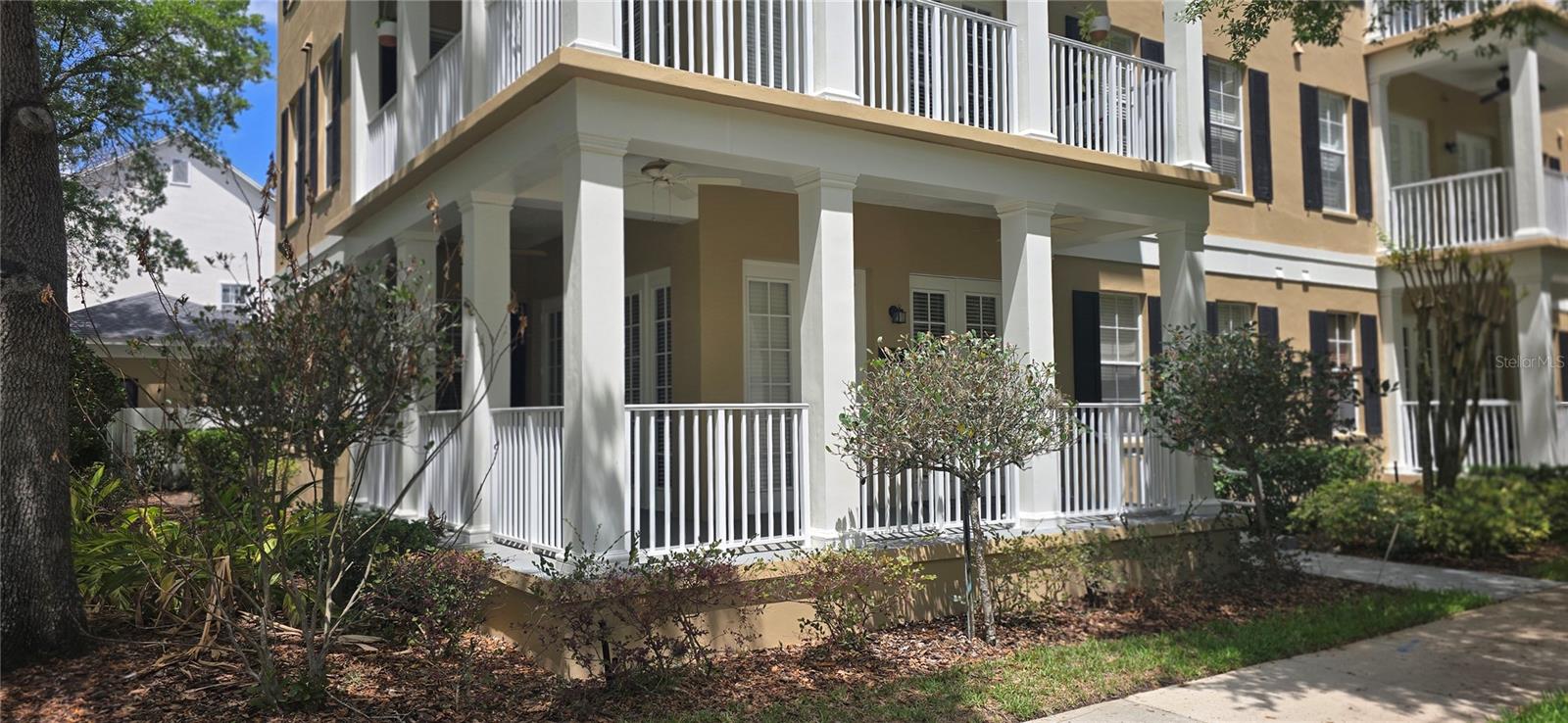 Image 4 of 100 For 4249 Corrine Drive 8-104