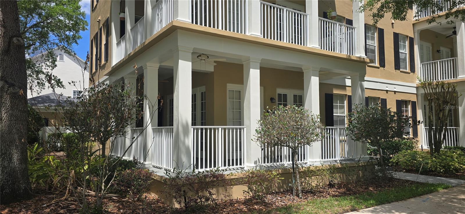 Image 5 of 100 For 4249 Corrine Drive 8-104