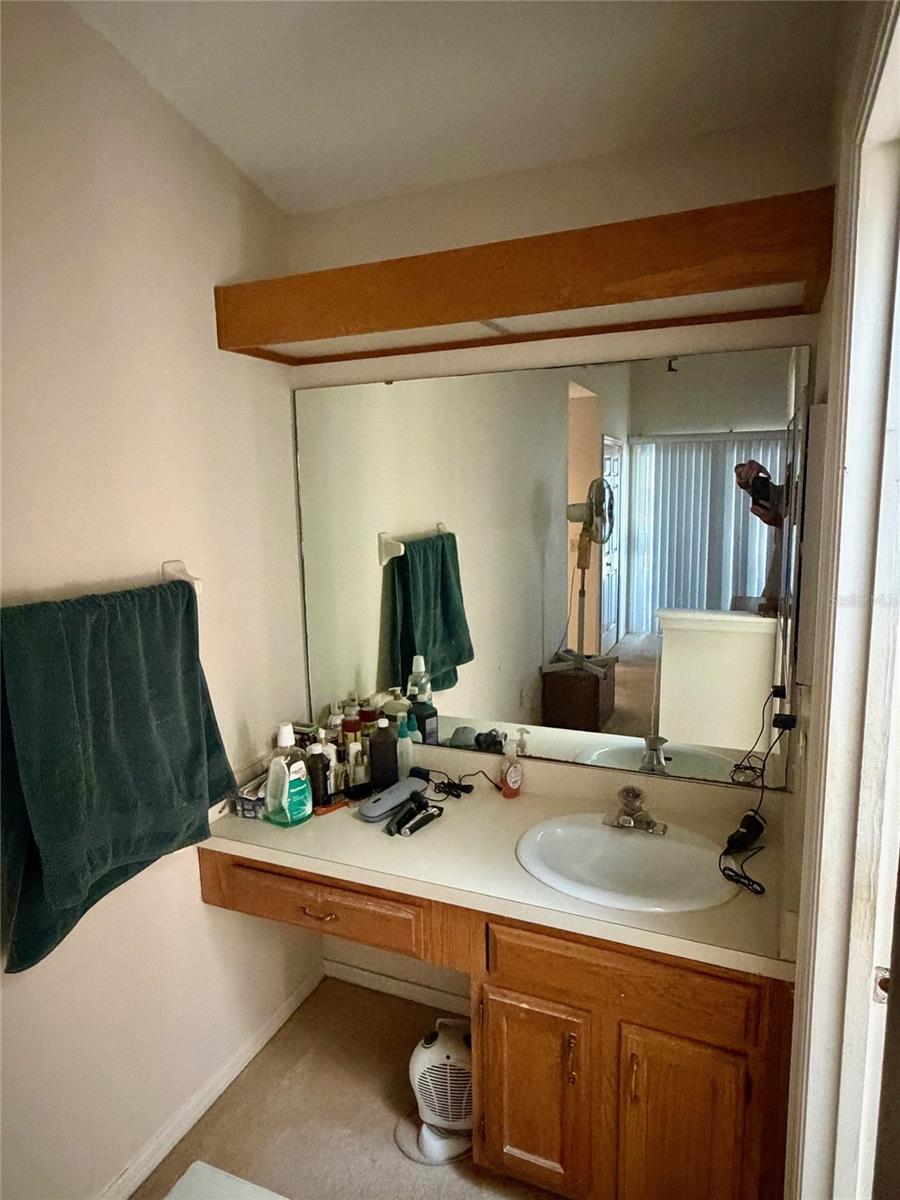 Image 12 of 21 For 117 Meadow Boulevard