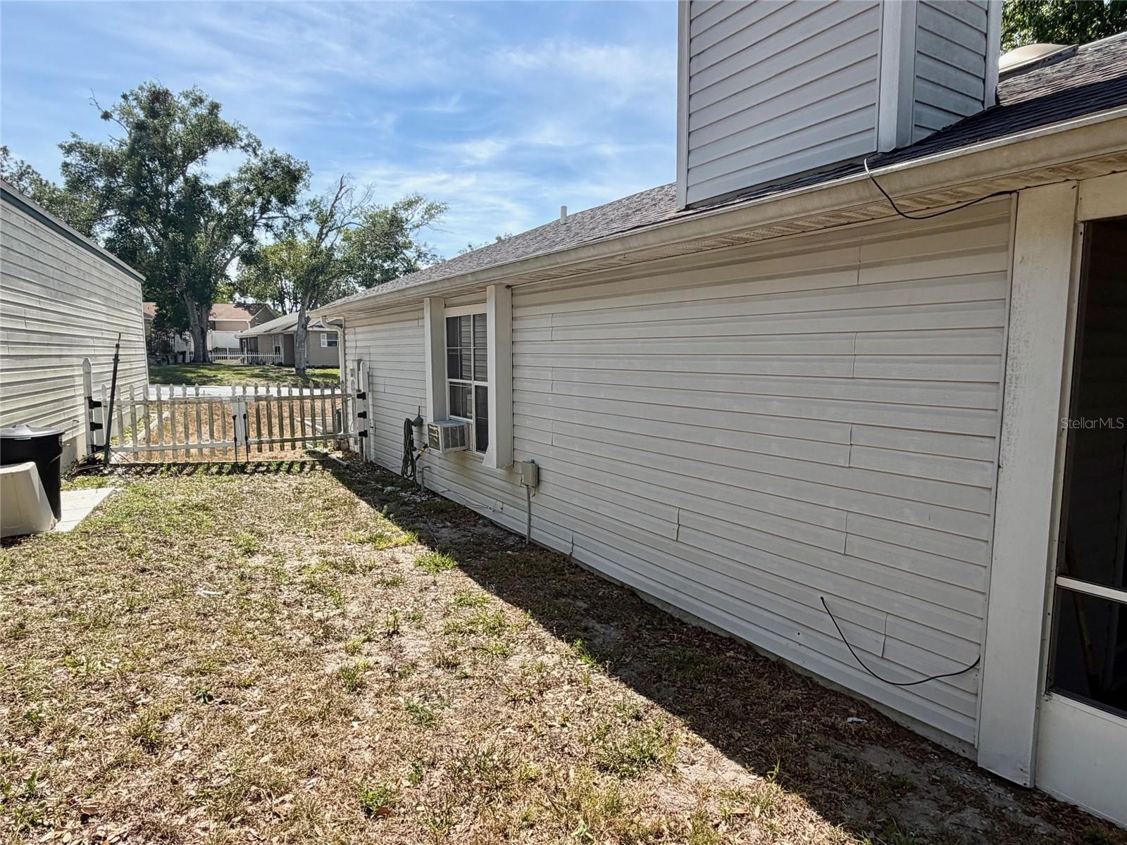 Image 3 of 21 For 117 Meadow Boulevard