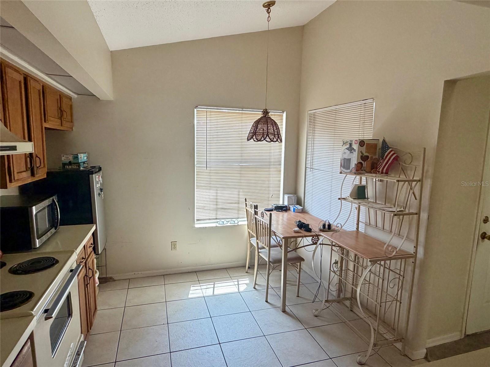 Image 8 of 21 For 117 Meadow Boulevard