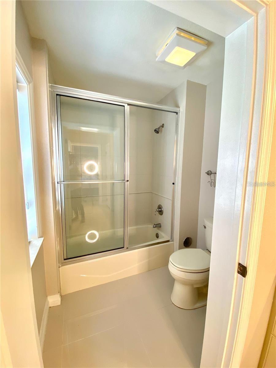 Image 20 of 24 For 7652 Whisper Way 104