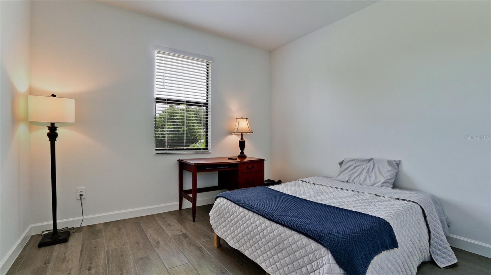 Image 20 of 62 For 5312 Seal Isle Court