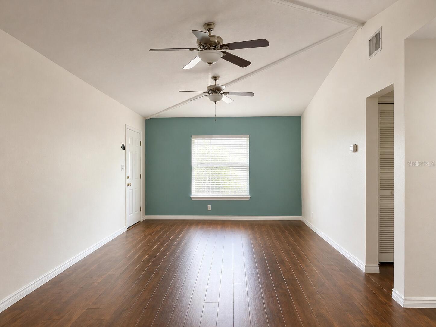 Image 5 of 55 For 8618 Grandview Drive