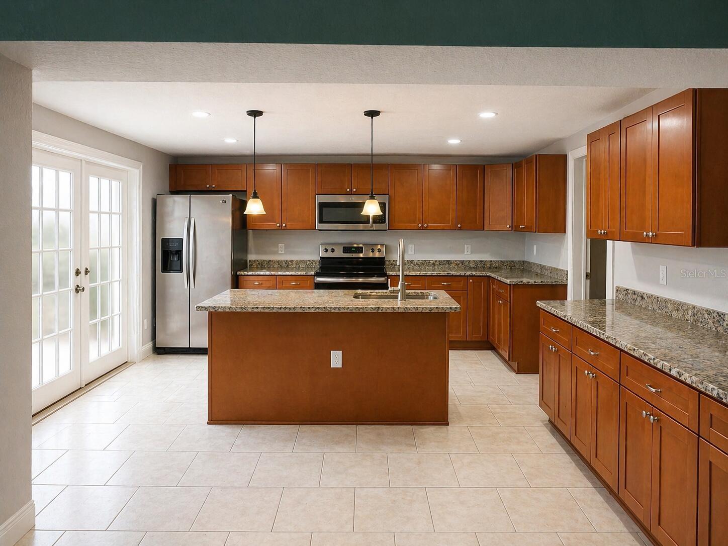 Image 7 of 55 For 8618 Grandview Drive
